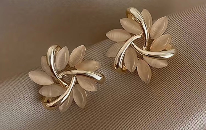 Stone Sun Stud Earrings